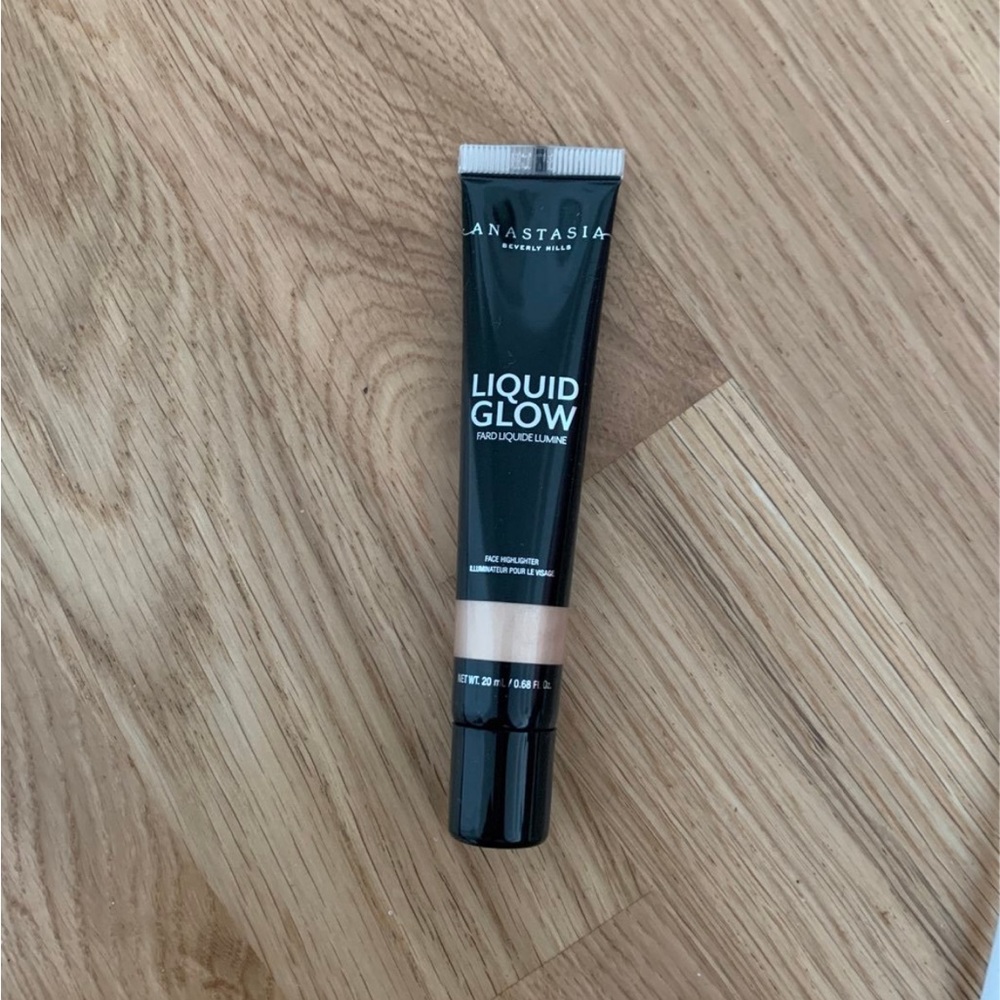 NWT ABH liquid glow liquid highlighter